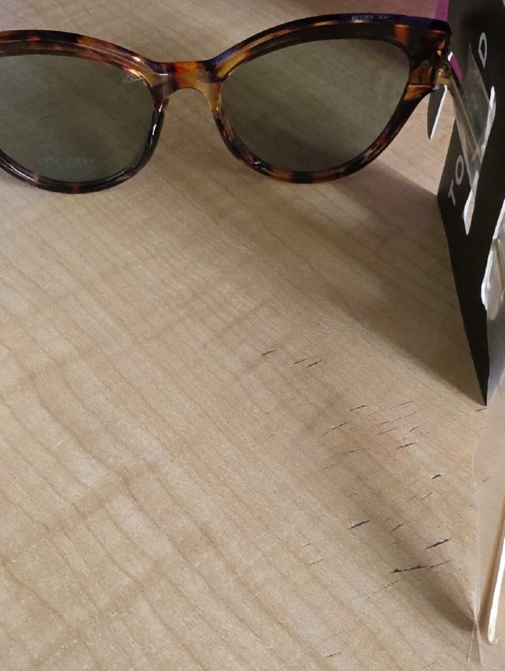 Tortoiseshell Cateye Metal Temple  Sunglasses - Brown Frame, 100% UV - Picture 4 of 7